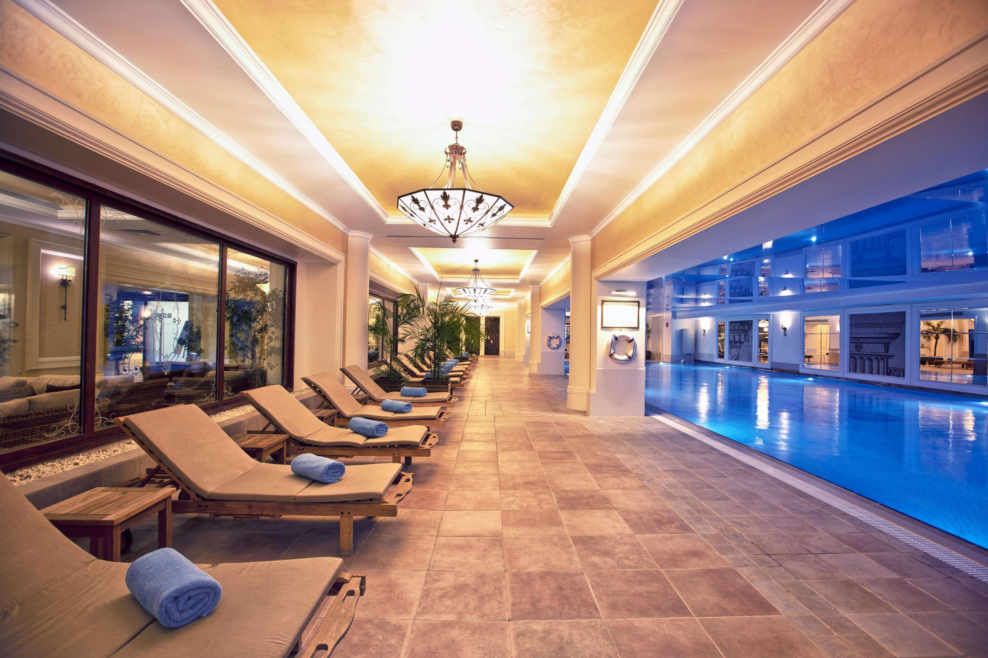 Rixos Almaty Hotel Exterior photo